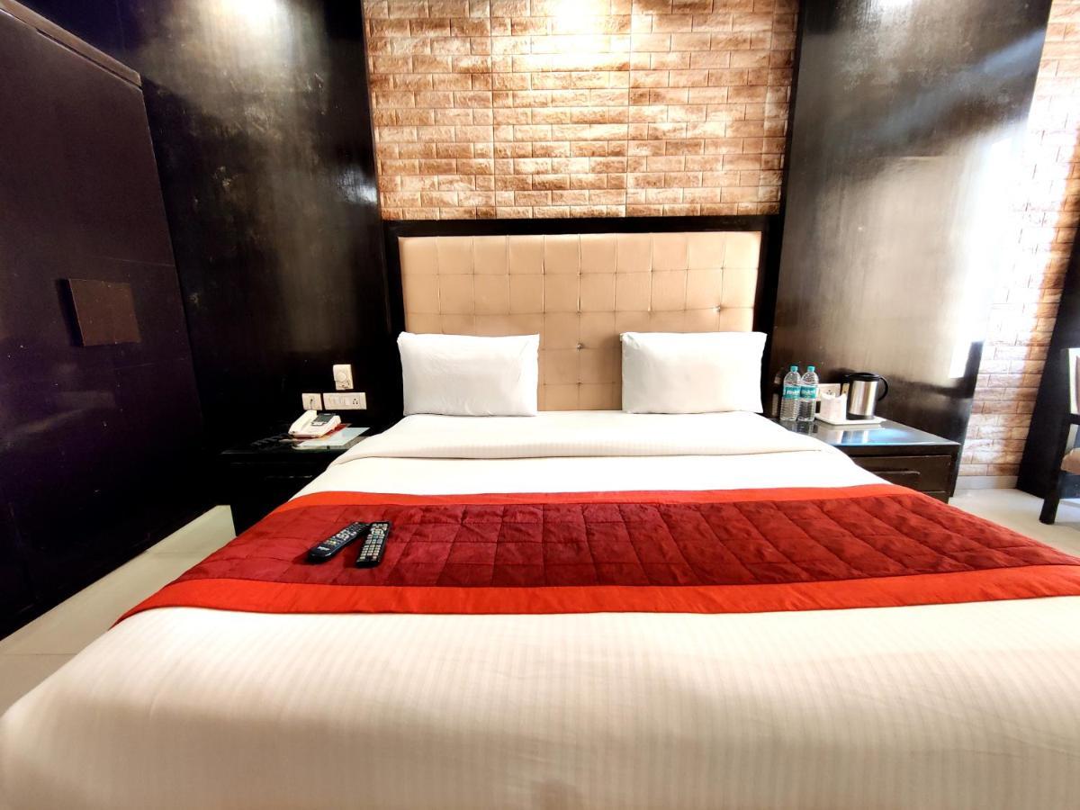 Hotel Delhi Pride, Karol Bagh Exterior foto