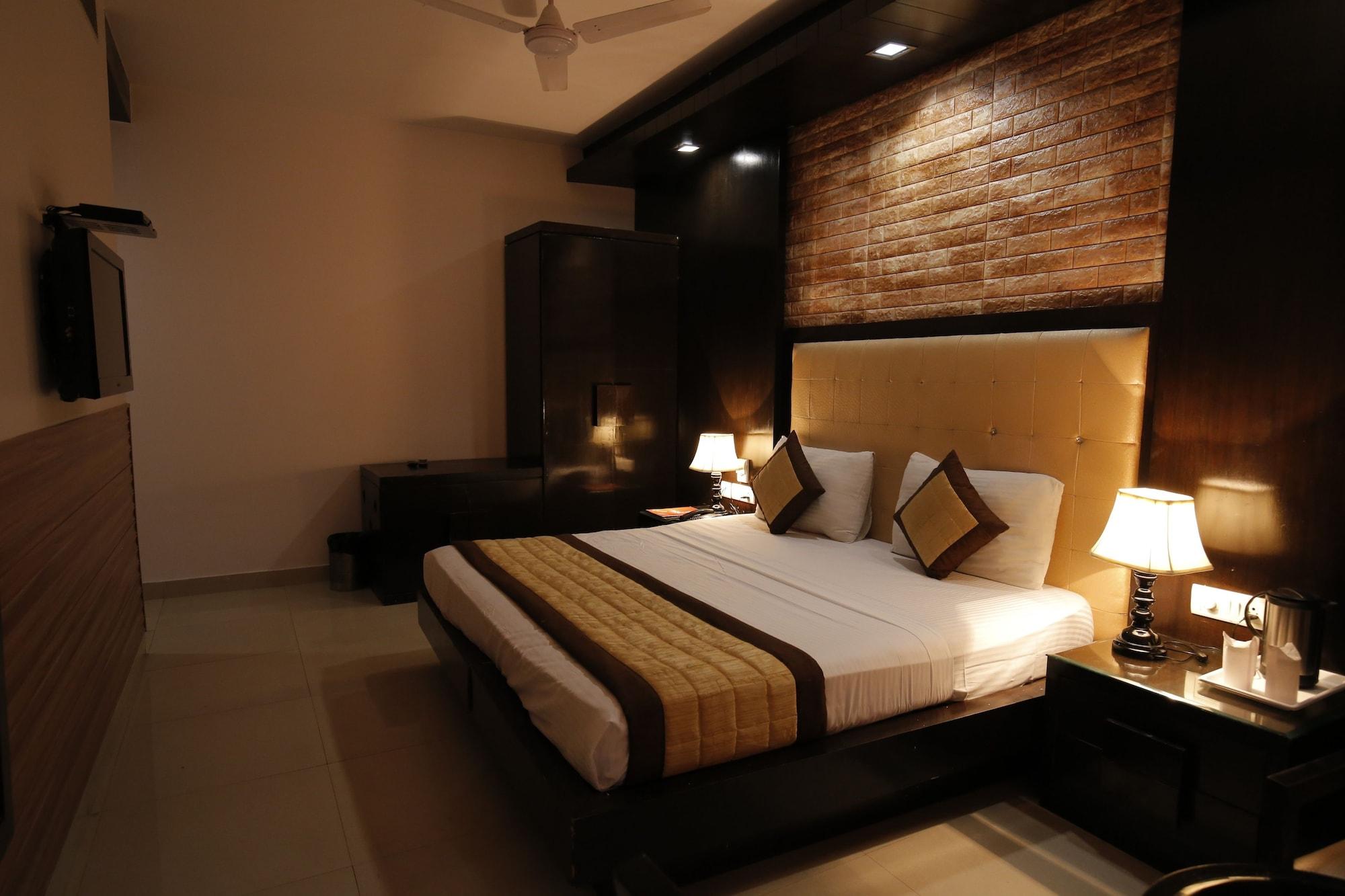 Hotel Delhi Pride, Karol Bagh Exterior foto