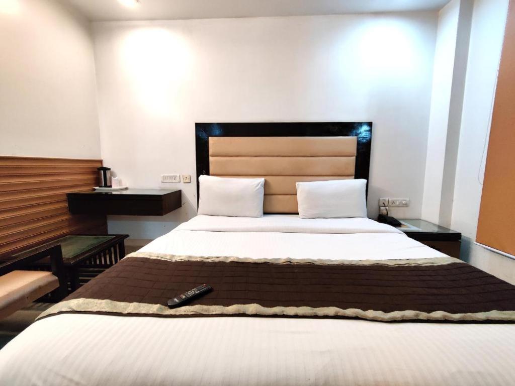 Hotel Delhi Pride, Karol Bagh Exterior foto