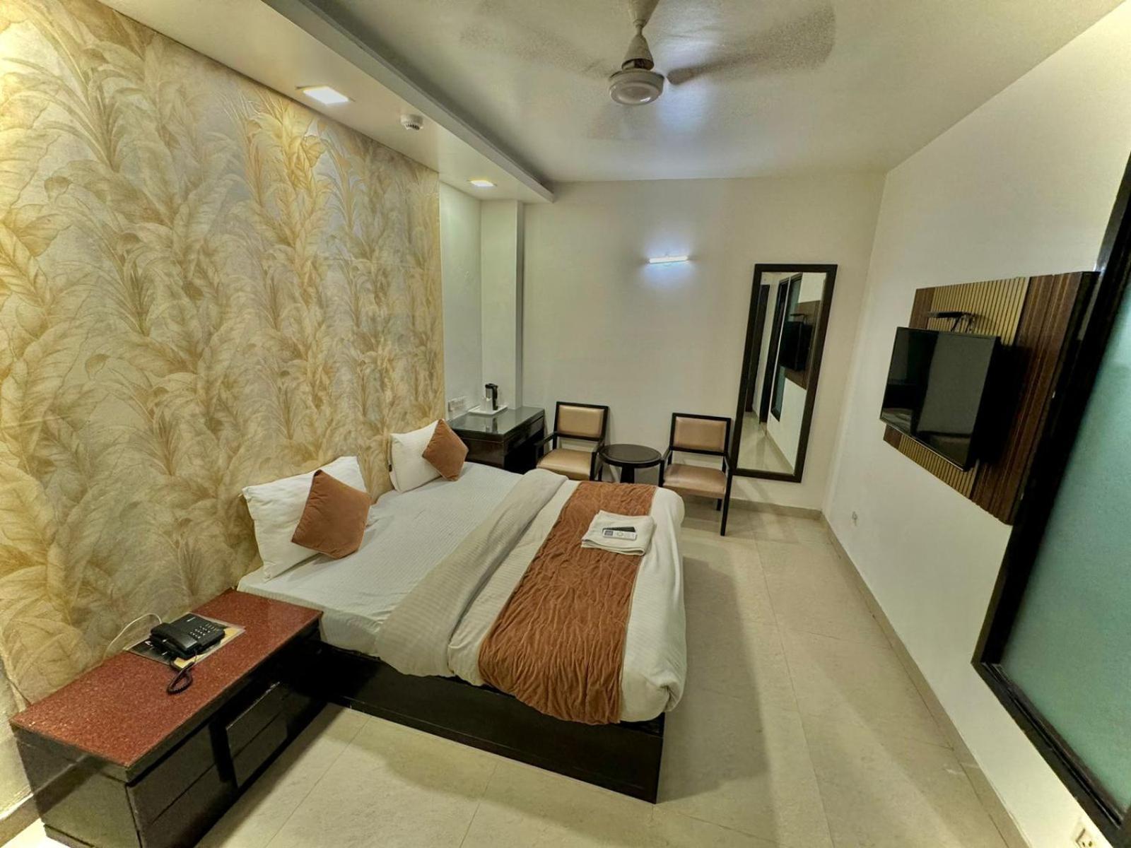 Hotel Delhi Pride, Karol Bagh Exterior foto
